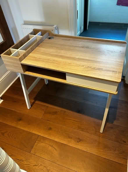 Photo of free Desk (Highbury, N5) #2