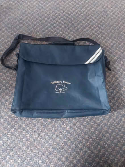 Photo of free Kids school bag (E4) #1