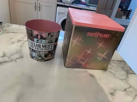 Photo of free Taylor Swift Popcorn Bucket (BR3) #1
