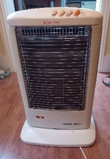 Photo of free Halogen heater and fan (KT3 3AA) #1