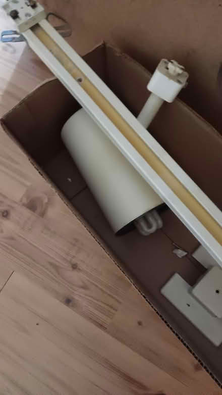Photo of free Ceiling mount track light (West Boca 33434) #2