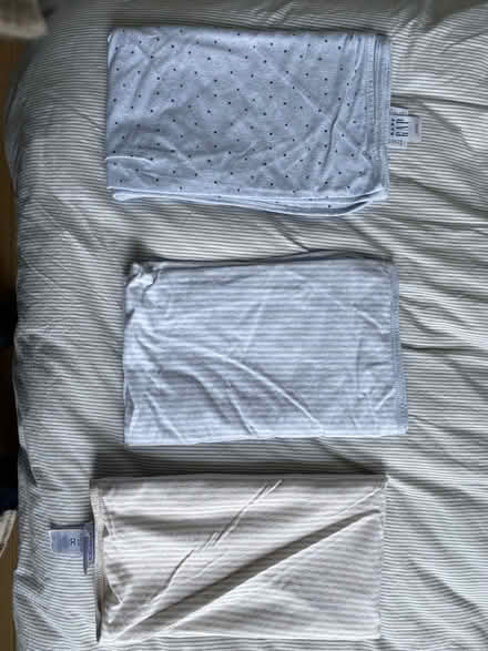 Photo of free Baby Gap 100% cotton blankets (Hackney Downs E5) #1