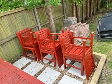 Photo of free Outdoor table + 6 chairs (TN26) #3