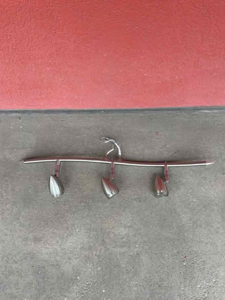 Photo of free Silver 3-Spot Ceiling Light Bar (By Hackney Downs station E5) #1