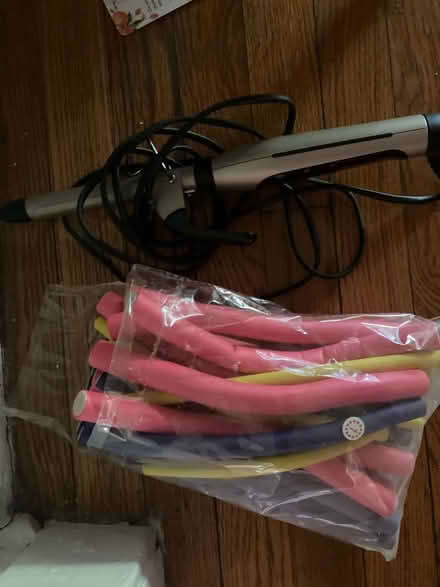 Photo of free Foam rollers and curling iron (Edgewater) #1