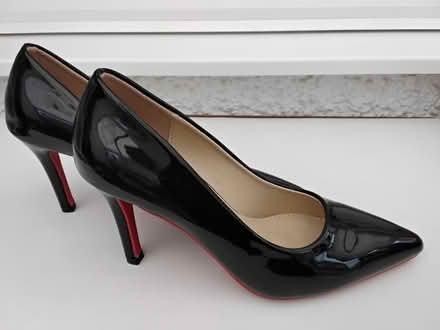 Photo of free Ladies Shoes Size UK 4/36 (DA1) #2