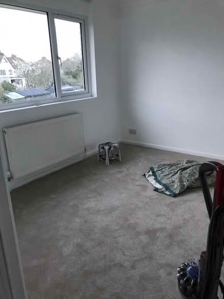 Photo of free Beige carpet off cut 380cm x 180cm (Kidlington OX5) #1