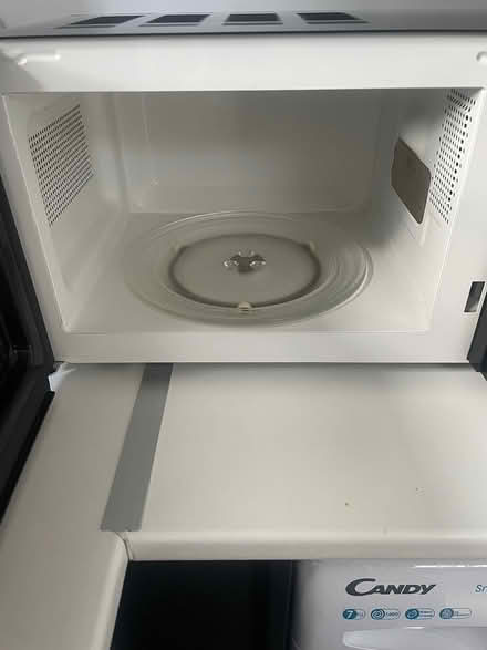Photo of free Cook works microwave (Wigston Leicester LE18 4UL) #2