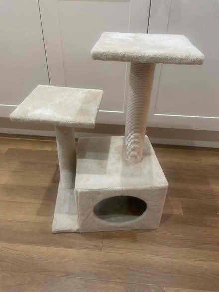 Photo of free Cat tree and scratching post (Berry Lane Estate WD3) #1