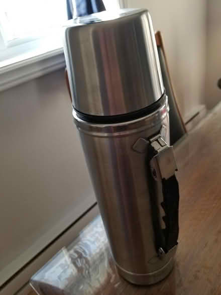 Photo of free Package of thermoses (Hunt Club) #1
