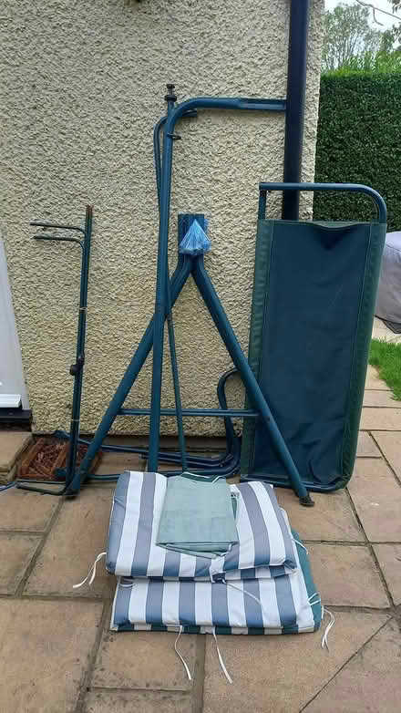 Photo of free 3 seater garden swing chair (Central Letchworth) #2