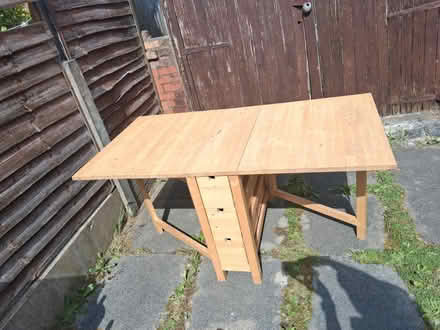 Photo of free Drop leaf table & chairs (Cheadle Hulme SK8) #1
