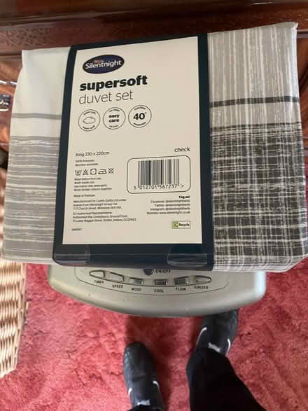 Photo of free King duvet set new (Blundeston NR32) #3