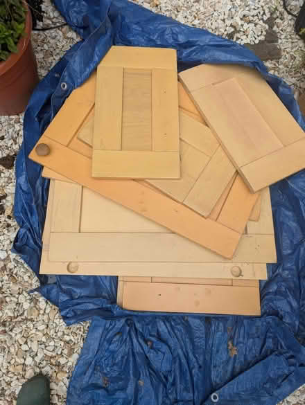 Photo of free Maple wood cupboard doors (Oldfield Park) #1