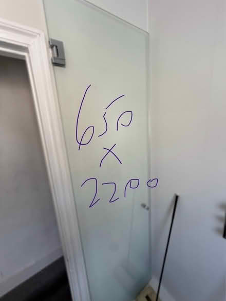 Photo of free Shower screen, see pics (W6 8JG) #1