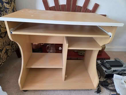 Photo of free Computer desk - light wood effect (Wightwick WV6) #1