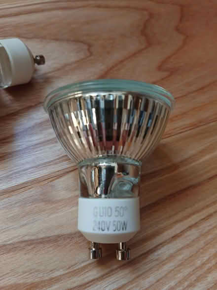 Photo of free 3 GU10 Halogen light bulbs 50W (Central Lancaster LA1) #3