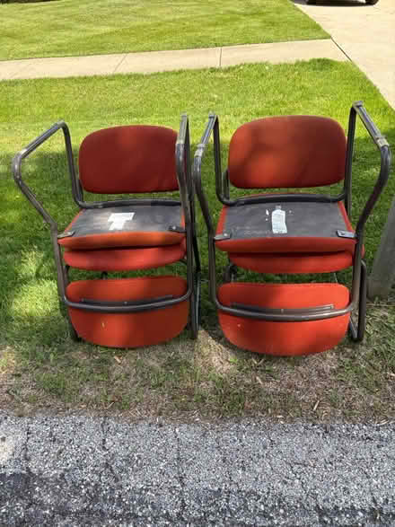 Photo of free Sturdy Padded Chairs (Downers grove il) #3