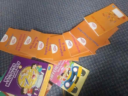 Photo of free Set of Kids Books and Bag (E4) #2