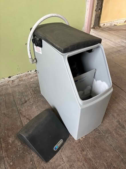 Photo of free Kinetico water softener (Chelsfield BR6) #4
