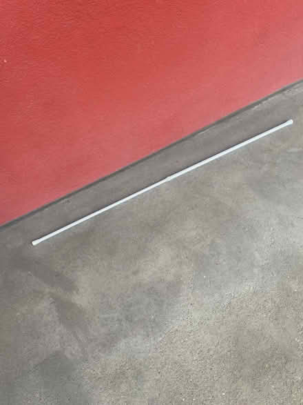 Photo of free Extendable Pole (By Hackney Downs station E5) #2