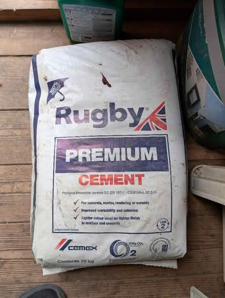 Photo of free 2x25kg bags of cement + remains of another bag (Fulham Palace Rd SW6) #2