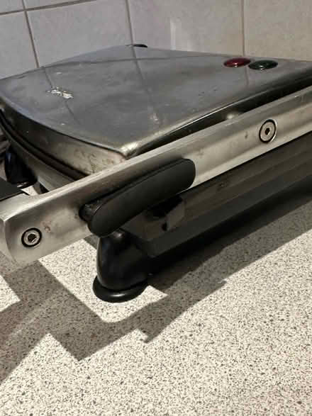 Photo of free Sandwich press with AUS plug (Hammersmith W6) #3