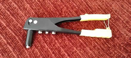 Photo of free Pop Rivet Gun (Smalley Ilkeston DE7) #1