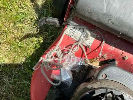 Photo of free Petrol lawn mower, engine working, needs repair / for spares (Alcester Lanes End B14) #3