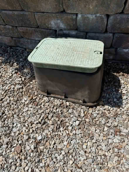 Photo of free irrigation valve box (Bedford NH) #1