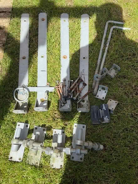 Photo of free Double Gate Hinges (4) (Chester CH3) #1