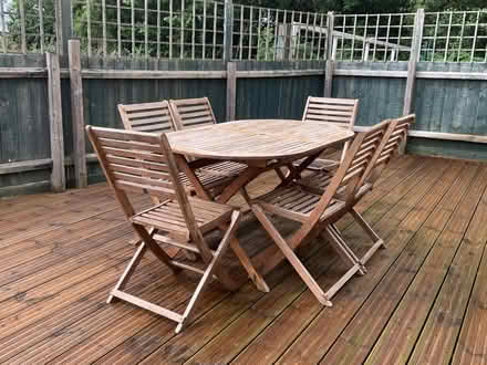 Photo of free 6-seater folding patio dining table & chairs (Bassingbourn-cum-Kneesworth SG8) #1