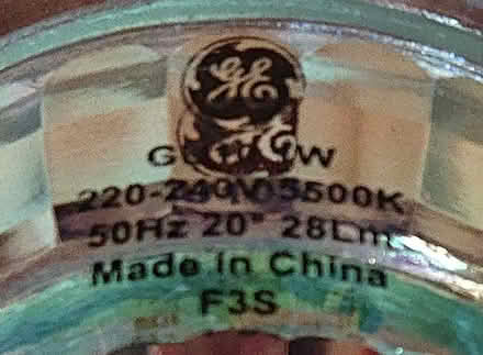 Photo of free 4 GU10 LED bulbs by GE, 1W, 28lm, 5500K (Central Lancaster LA1) #3