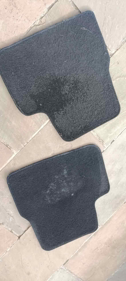 Photo of free 2 small car mats (Chapelfields CV5) #2