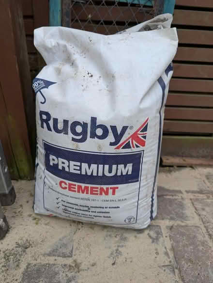 Photo of free 2x25kg bags of cement + remains of another bag (Fulham Palace Rd SW6) #1