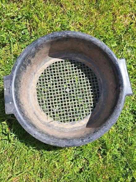 Photo of free Garden sieve or spreader (Heswall) #2
