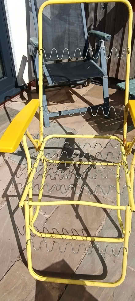 Photo of free Sunlounger, chair and cushion (Chapelfields CV5) #4