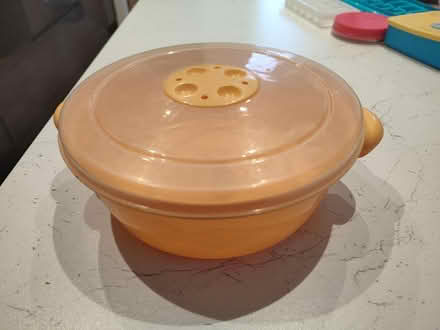 Photo of free Plastic storage container (Barry CF62) #1