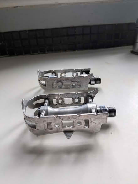 Photo of free Vintage SR bike pedals (Heaton NE6) #2