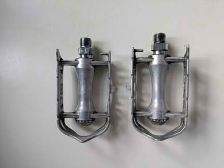 Photo of free Vintage SR bike pedals (Heaton NE6) #1