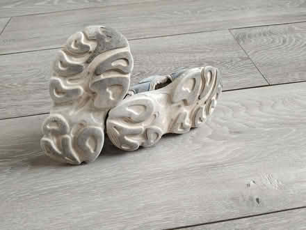 Photo of free Child sandals - size child 6 (Bennetts End HP3) #4