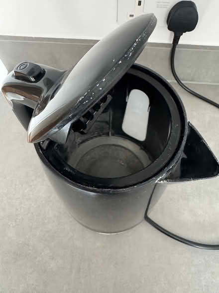 Photo of free Salter Electric Kettle (1.7L) (West Ealing) #4