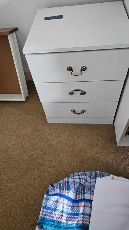 Photo of free Bedroom furniture and tv (Bramcote Ng9 3EP) #2