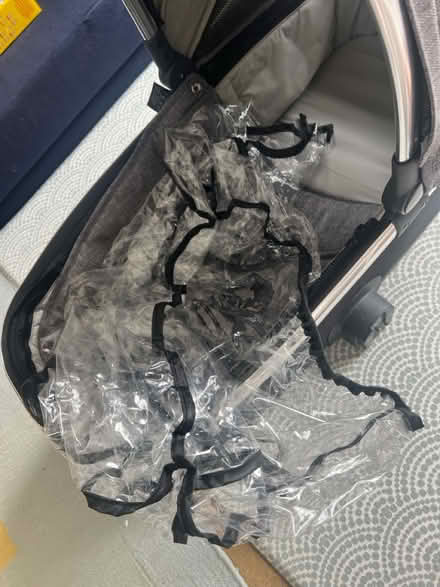 Photo of free Bassinet pram (Kenilworth CV8) #4