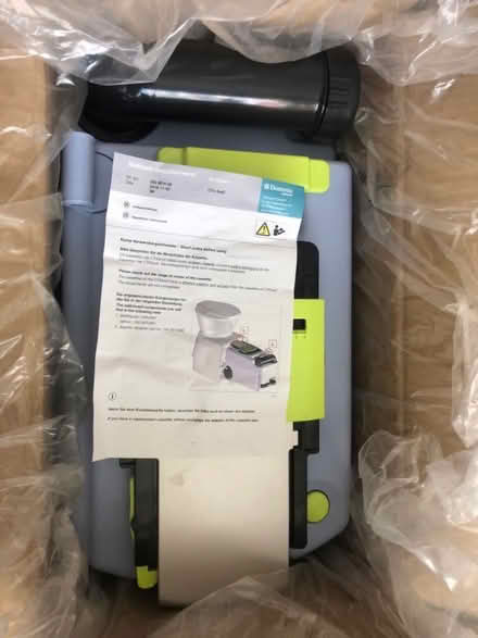 Photo of free CTx 4xx0 toilet cassette (Latchford WA4) #1