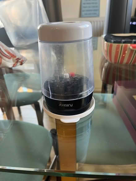 Photo of free Vegetable spiraliser (E1) #1