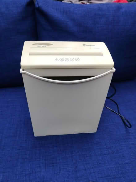 Photo of free Paper shredder (Fleet GU52) #1