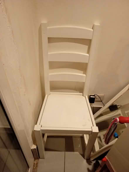 Photo of free 1 wooden chair (Richmond TW9) #1
