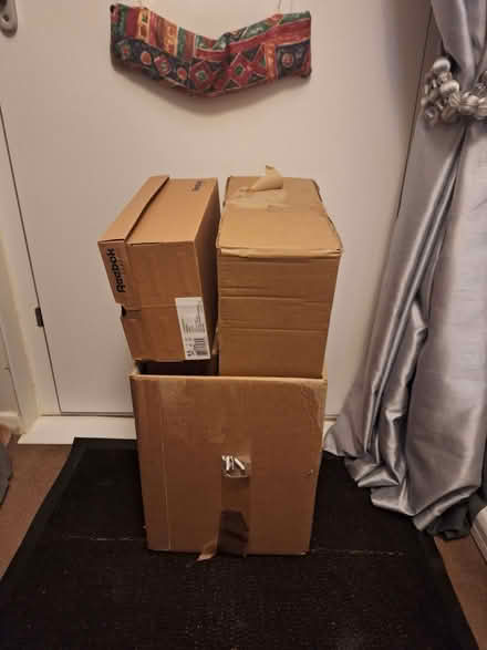 Photo of free boxes & packing material (Greasby CH49) #1