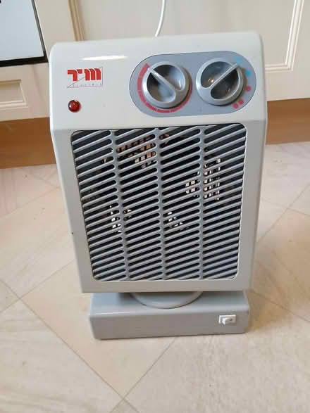 Photo of free 2kW fan heater (Bartley Green B32) #1